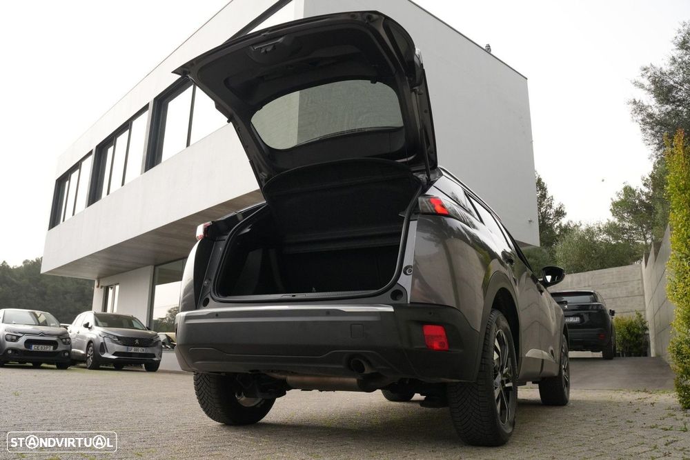 Peugeot 2008 1.2 PureTech Allure Pack - 31