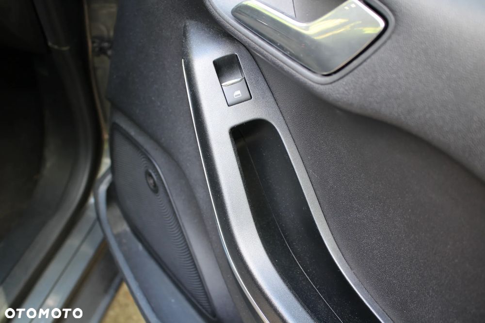 Ford Fiesta 1.0 EcoBoost GPF SYNC Edition ASS - 13
