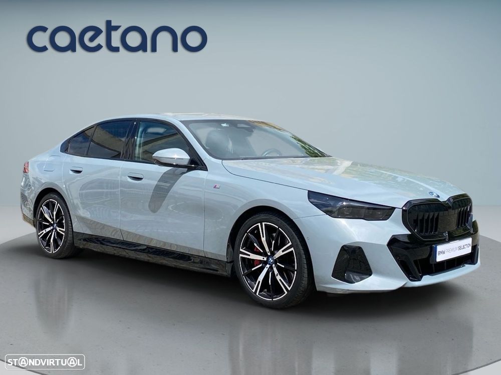 BMW i5 eDrive40 Pack Desportivo M Pro - 18