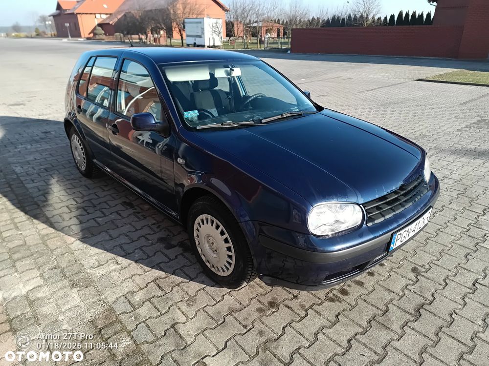 Volkswagen Golf 1.9 TDI Basis - 1