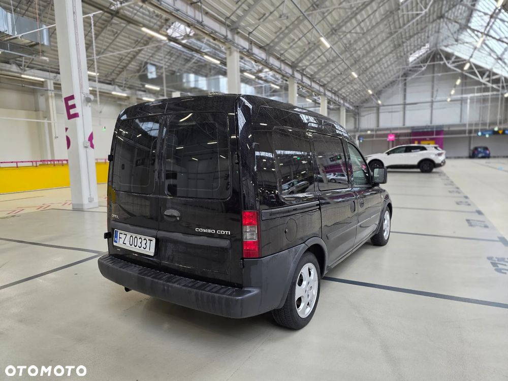 Opel Combo - 9