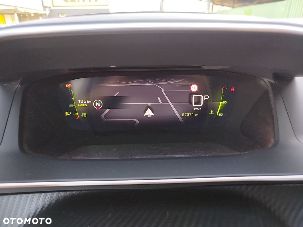 Peugeot 2008 PureTech 130 EAT8 Allure - 14