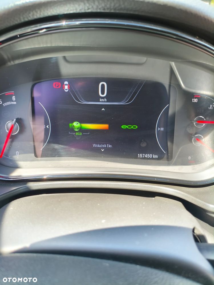 Opel Insignia - 13