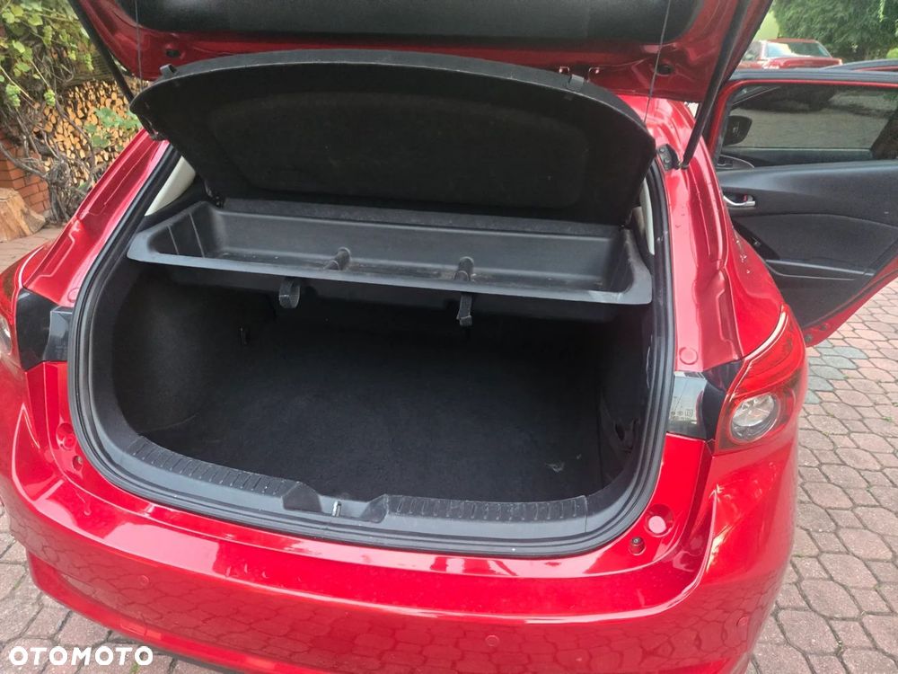 Mazda 3 2.0 Skyenergy i-Eloop - 4