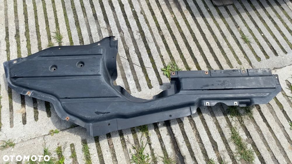 OSŁONA PODWOZIA LEWA BMW X5 E70 X6 E71 7172077 LEKKO USZKODZONA - 1