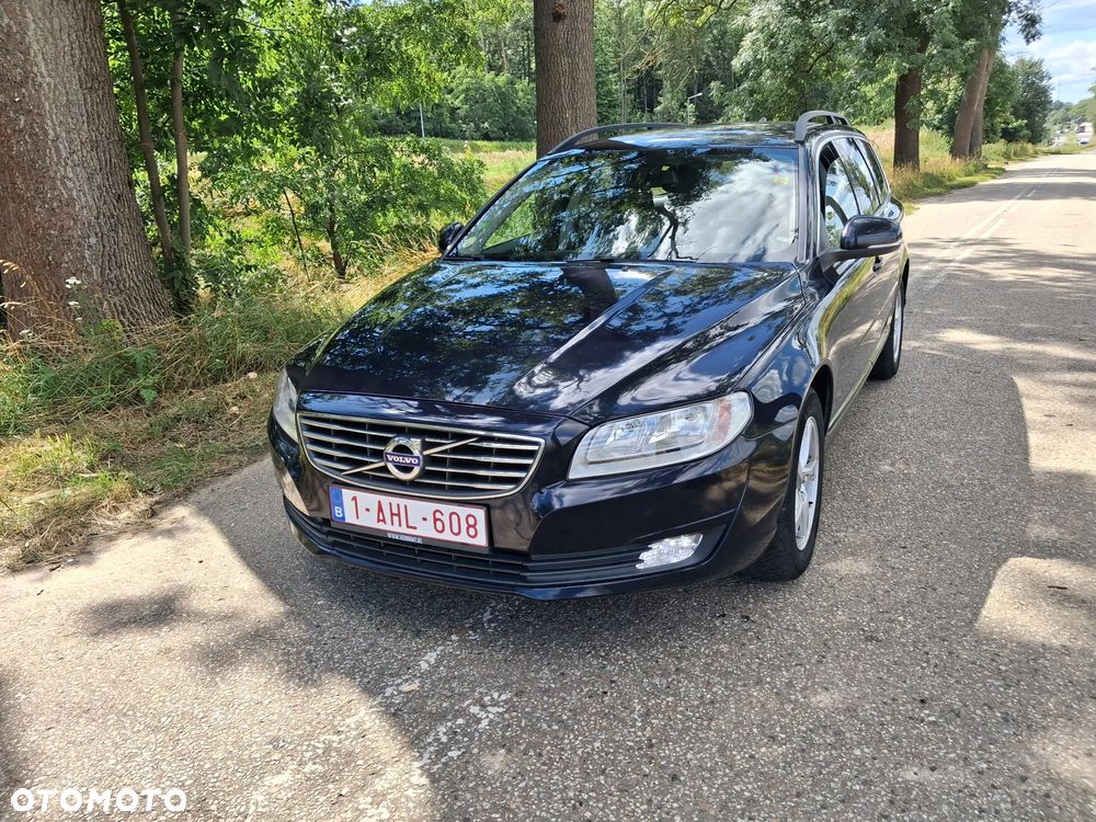 Volvo V70 D2 Momentum - 2