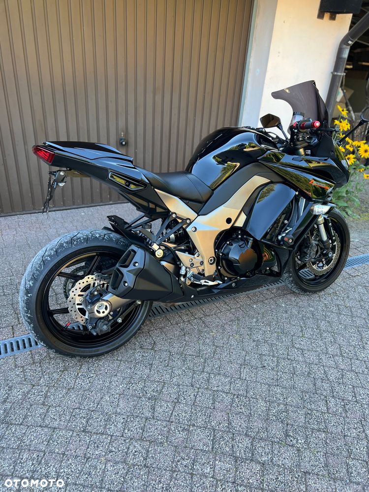 Kawasaki Z - 11