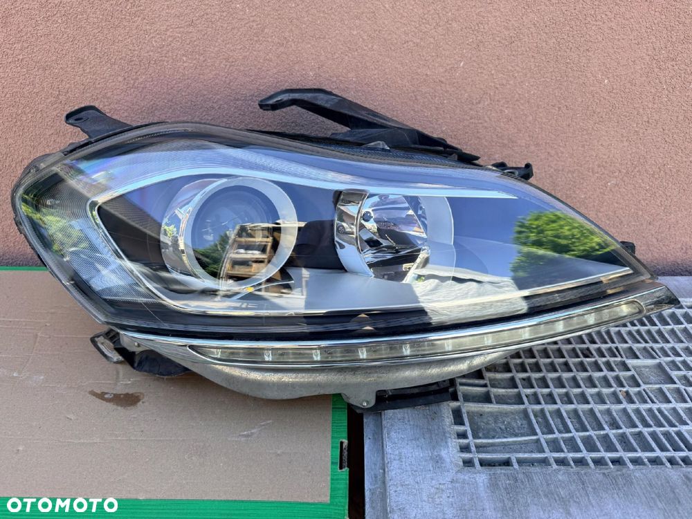 Lampa przednia LANCIA DELTA III ZWYKŁA + LED PRAWA EUROPA ORYGINALNE AL - 1