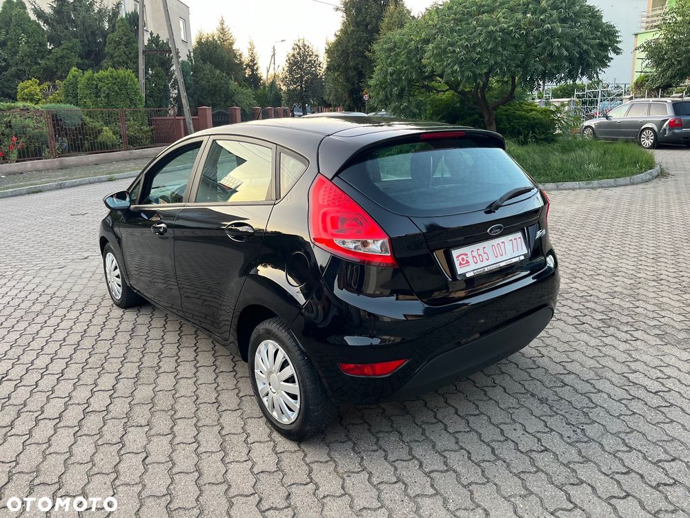 Ford Fiesta 1.25 Ambiente - 20