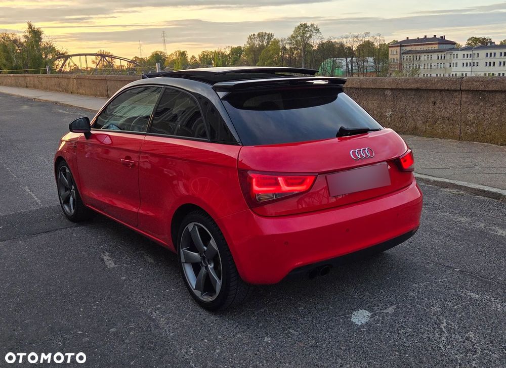Audi A1 Sportback 2.0 TDI Ambition - 4