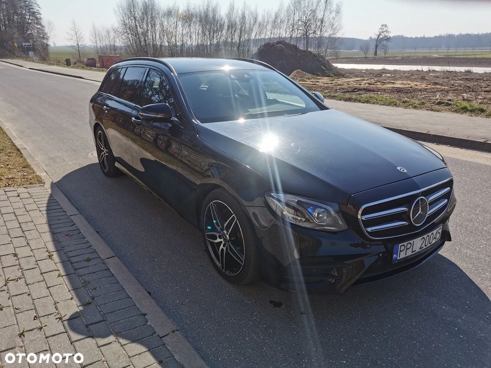 Mercedes-Benz Klasa E 220 d 9G-TRONIC AMG Line - 2