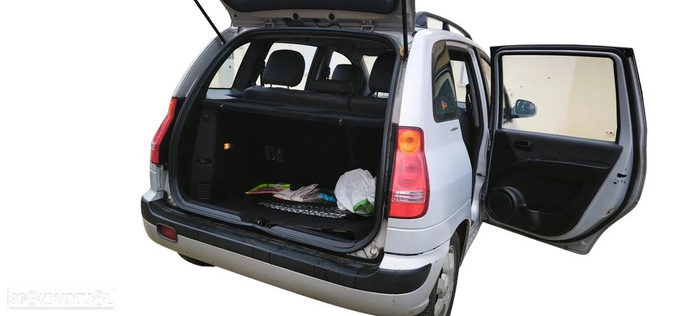 Hyundai Matrix 1.5 CRDi GLS - 5