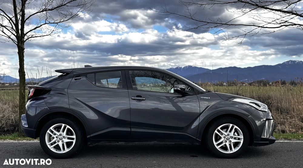 Toyota C-HR Business-Edition - 12