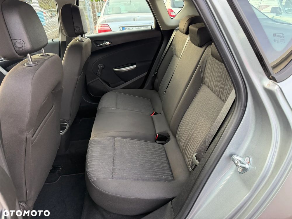 Opel Astra 1.4 ecoFLEX - 18
