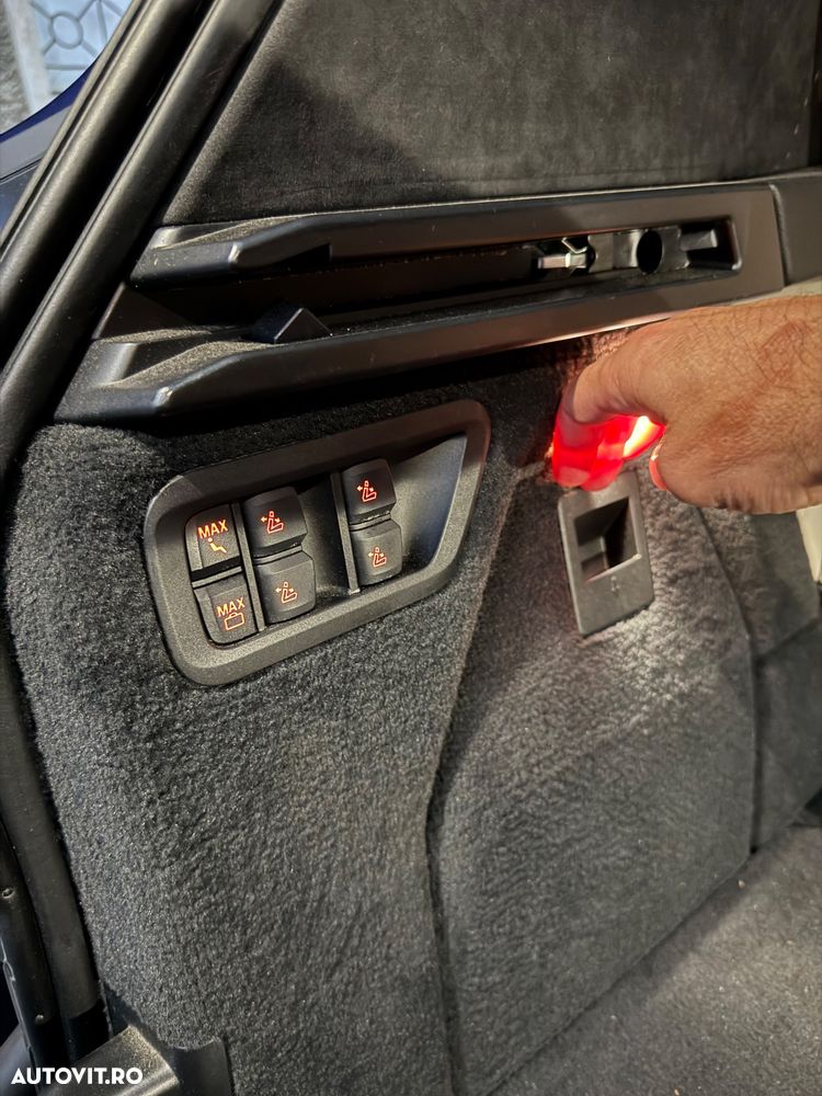 BMW X7 - 30
