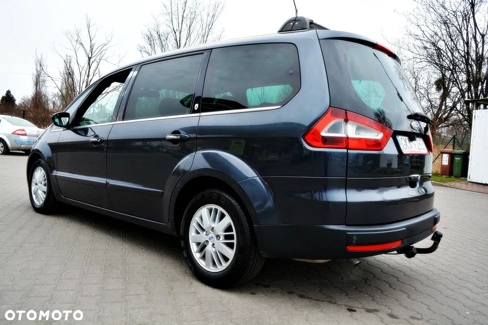 Ford Galaxy 2.0 Ghia - 3