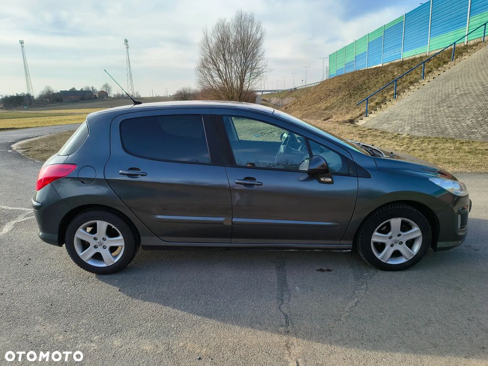 Peugeot 308 HDi FAP 90 Tendance - 3