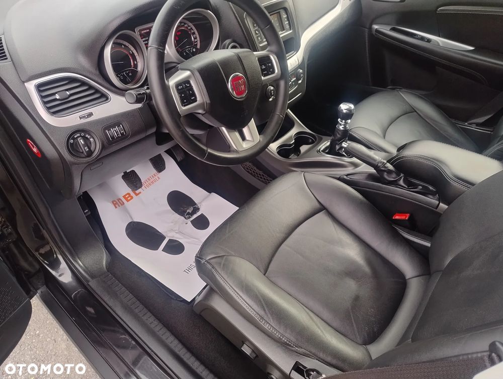 Fiat Freemont 2.0 Multijet Urban - 24