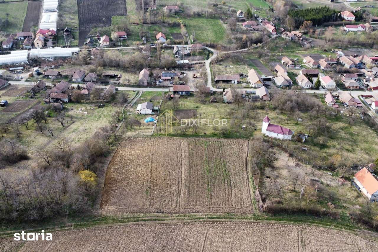 Casă cu teren generos | Sat Păingeni - Imagine principală: 5/7