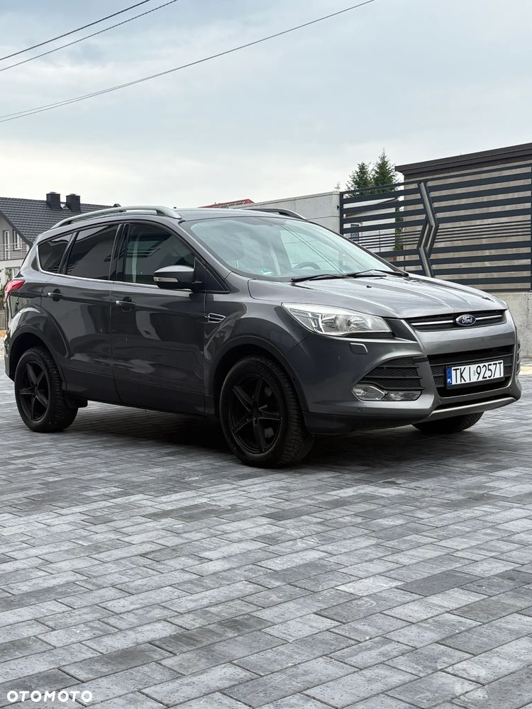 Ford Kuga - 12