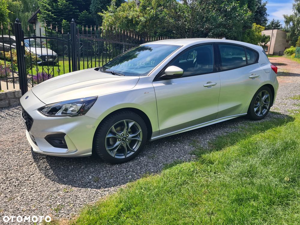 Ford Focus 1.0 EcoBoost ST-Line - 10
