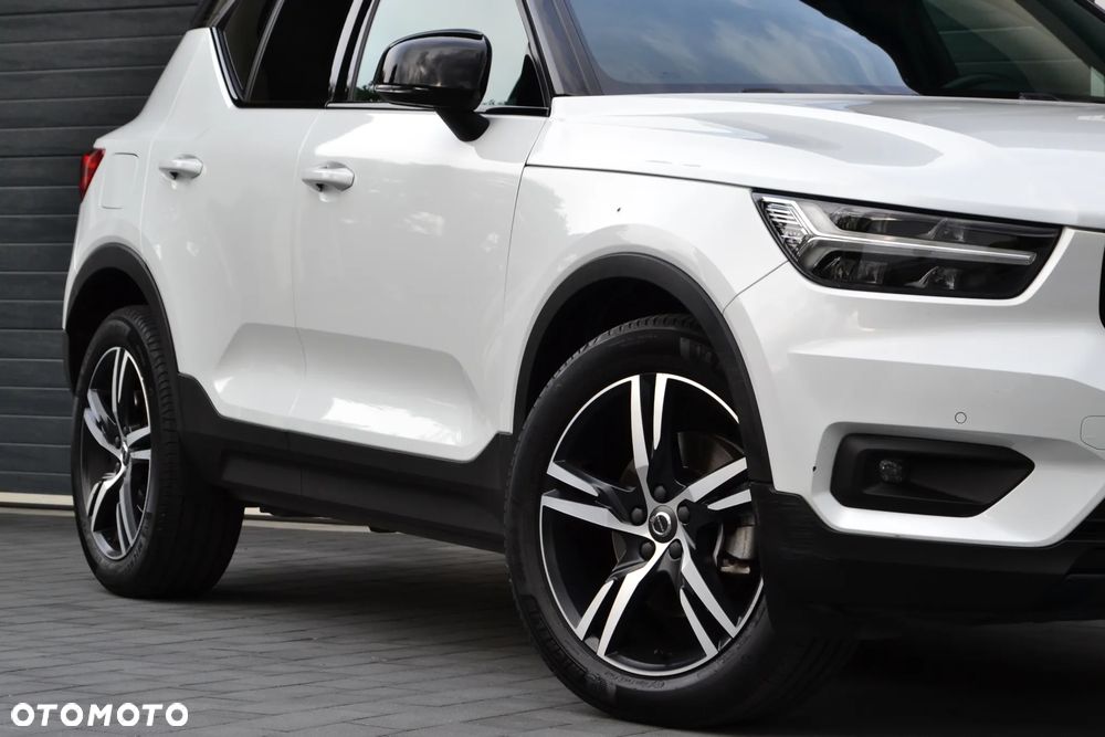 Volvo XC 40 D3 AWD R-Design - 22
