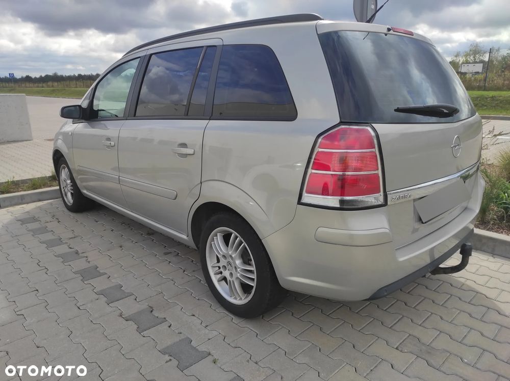 Opel Zafira 1.8 - 4