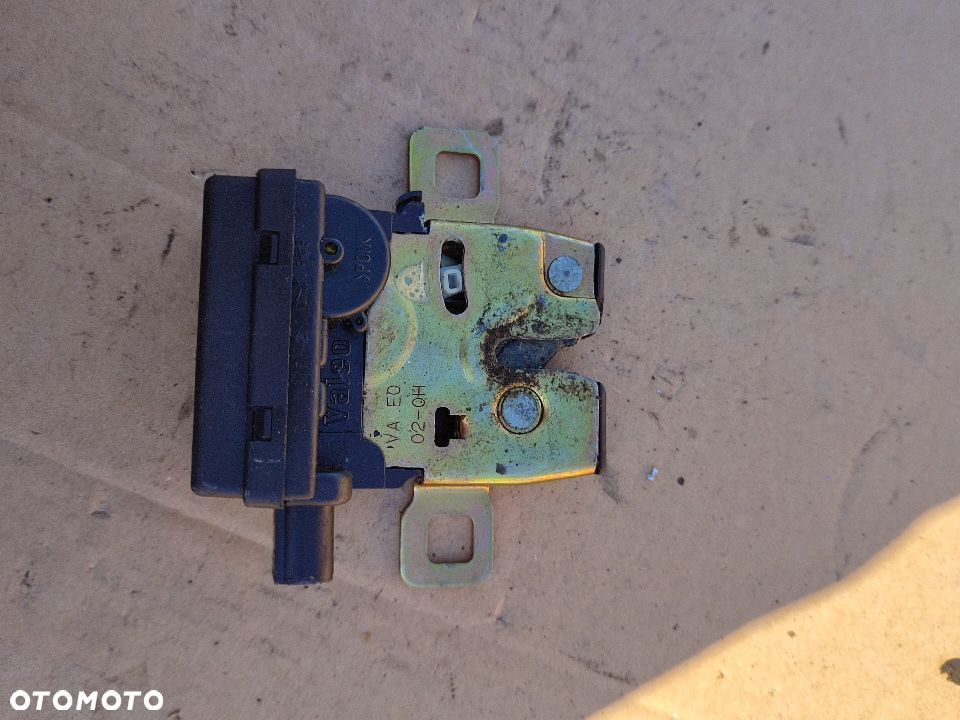 ZAMEK KLAPY TYŁ 1488775 MINI ONE I R50 00-06 - 1