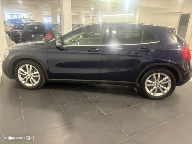 Mercedes-Benz GLA 200 d Urban Aut. - 12