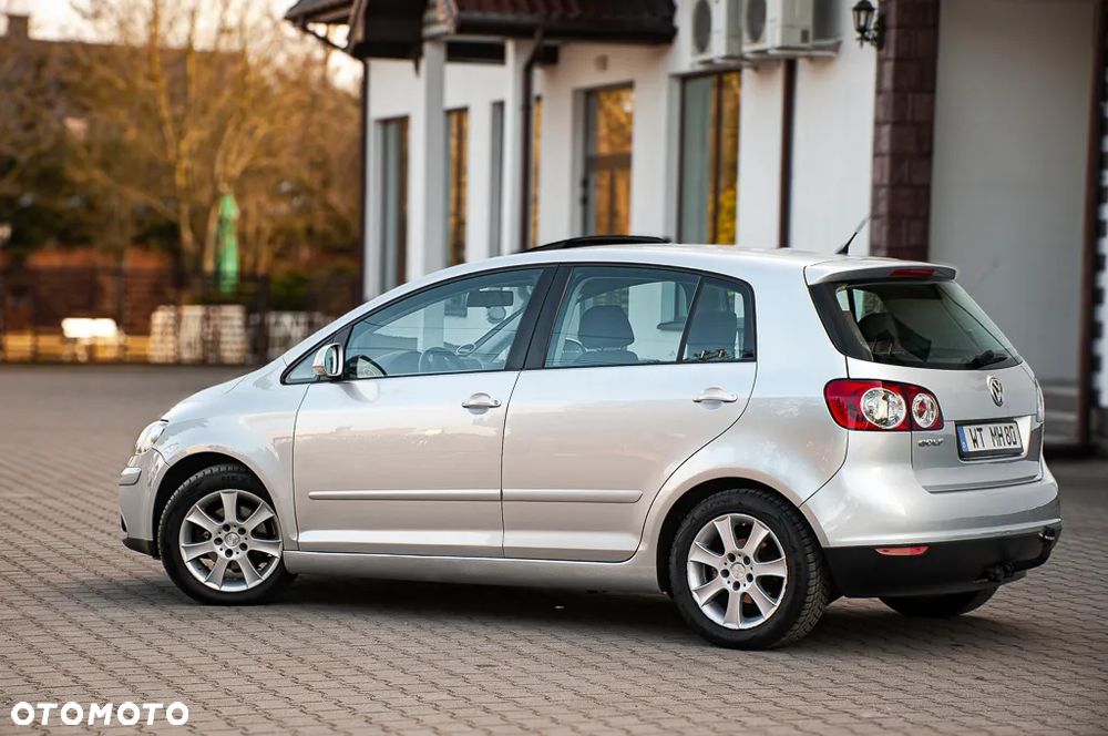 Volkswagen Golf Plus 1.6 Comfortline - 16