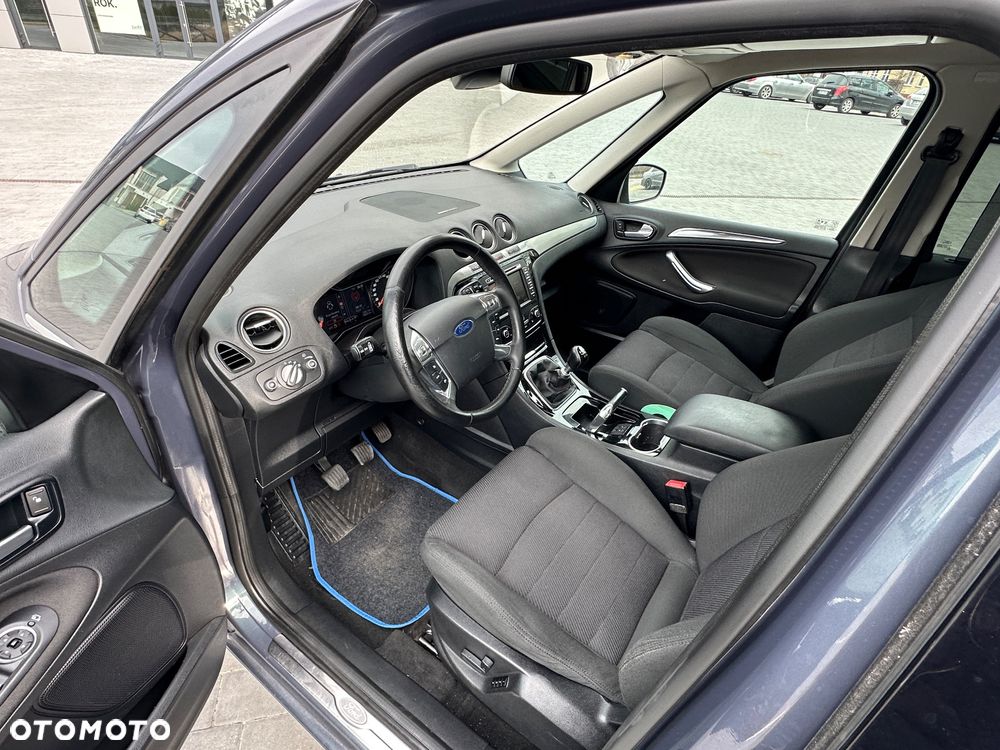 Ford Galaxy 2.0 TDCi DPF Business Edition - 6