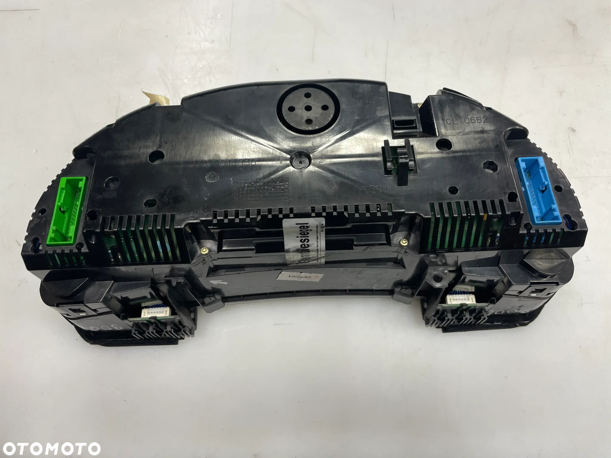 Licznik zegary Audi A4 B6 2.0 ALT 8E0920900L - 5