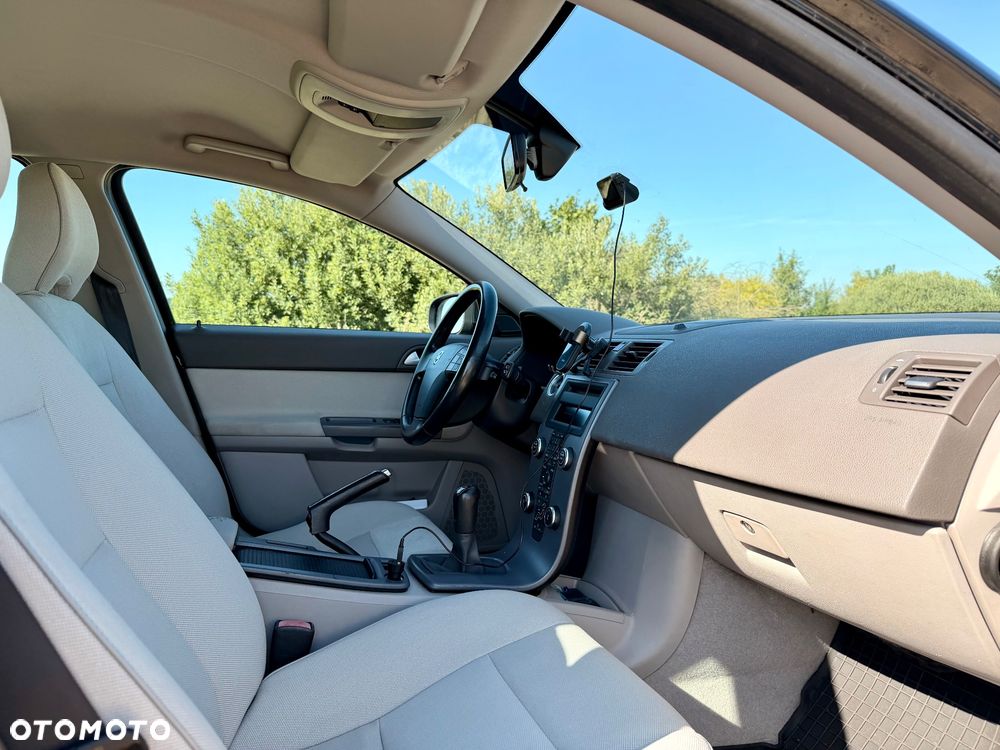 Volvo V50 1.6D - 14