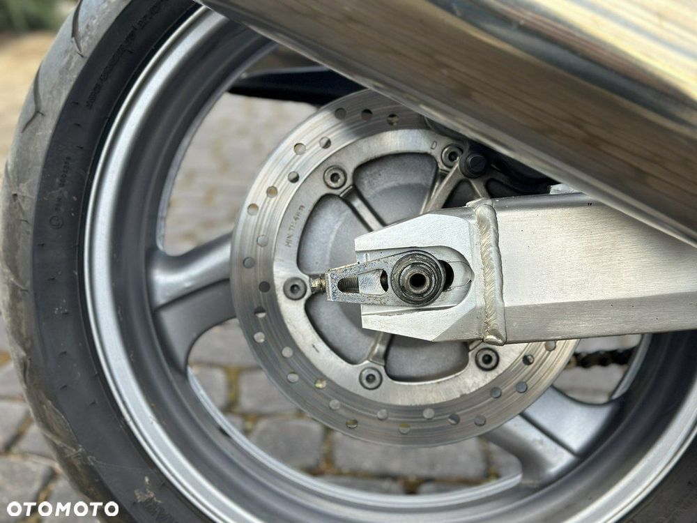 Honda CBR - 12
