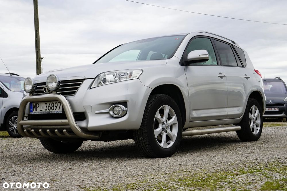 Toyota RAV4 2.0 VVT-i Premium - 4