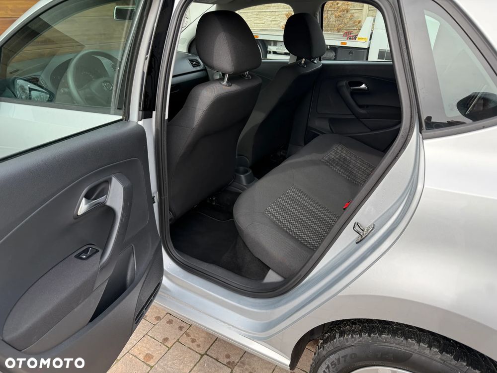 Volkswagen Polo - 24