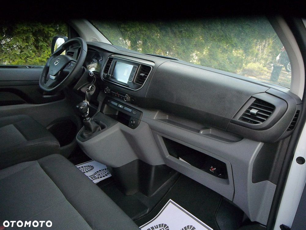 Opel Zafira 2.0 D L Elegance - 33