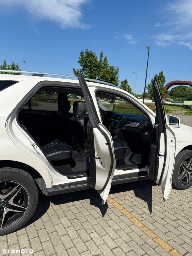 Mercedes-Benz ML - 6