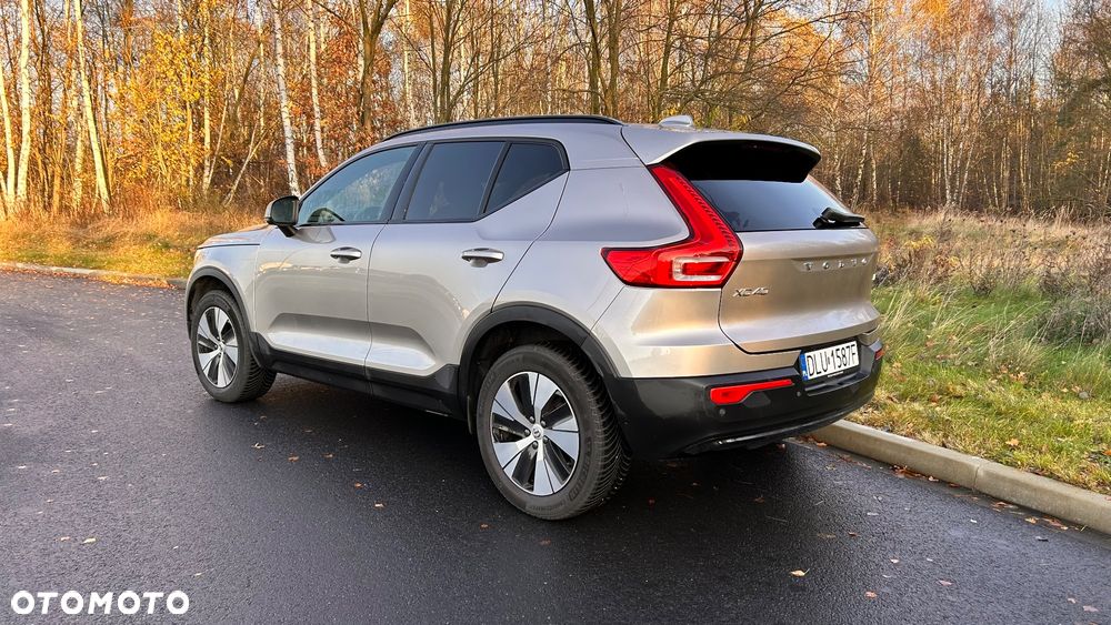 Volvo XC 40 T2 Plus Dark - 11