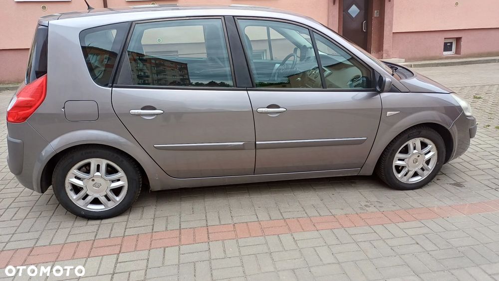 Renault Scenic - 6