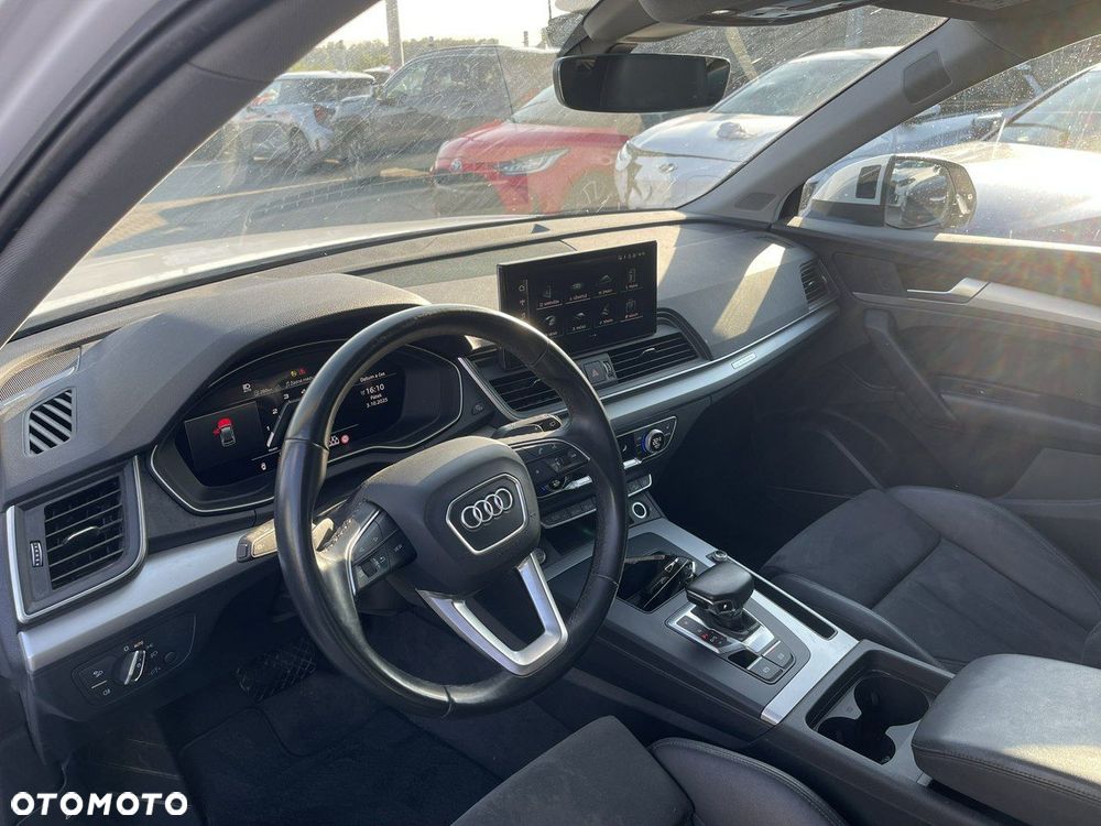 Audi Q5 40 TDI quattro S tronic S line business - 6