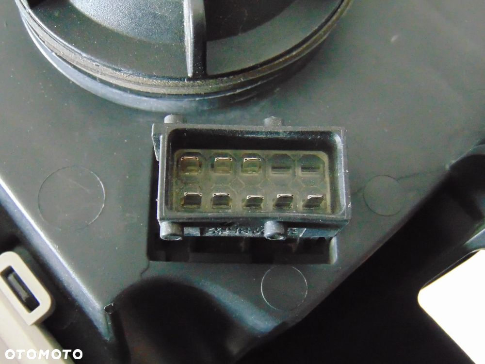 ORYGINAŁ lampa przednia przód lewa prawa Opel Corsa C FL lift 03-06r - 12