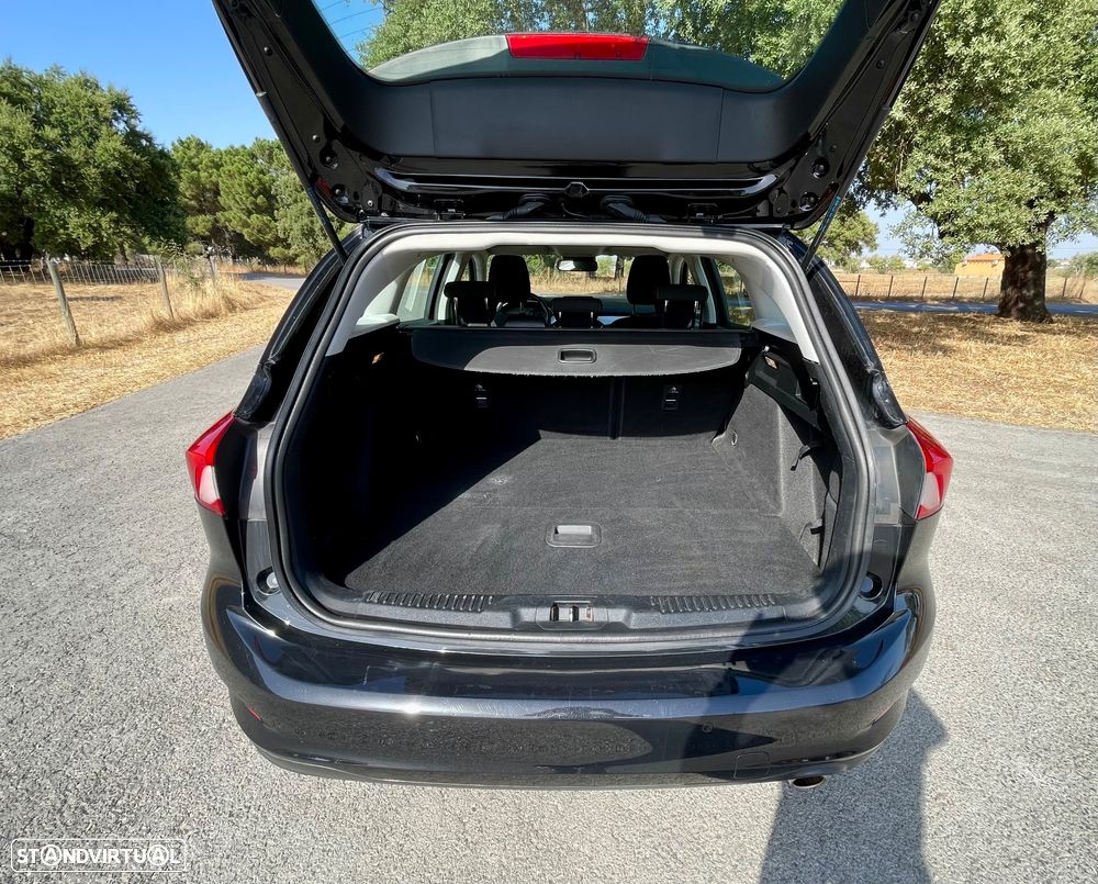 Ford Focus SW 1.0 EcoBoost S&S COOL&CONNECT - 23