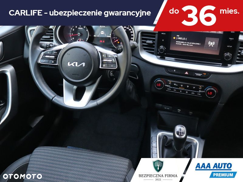 Kia Ceed - 8
