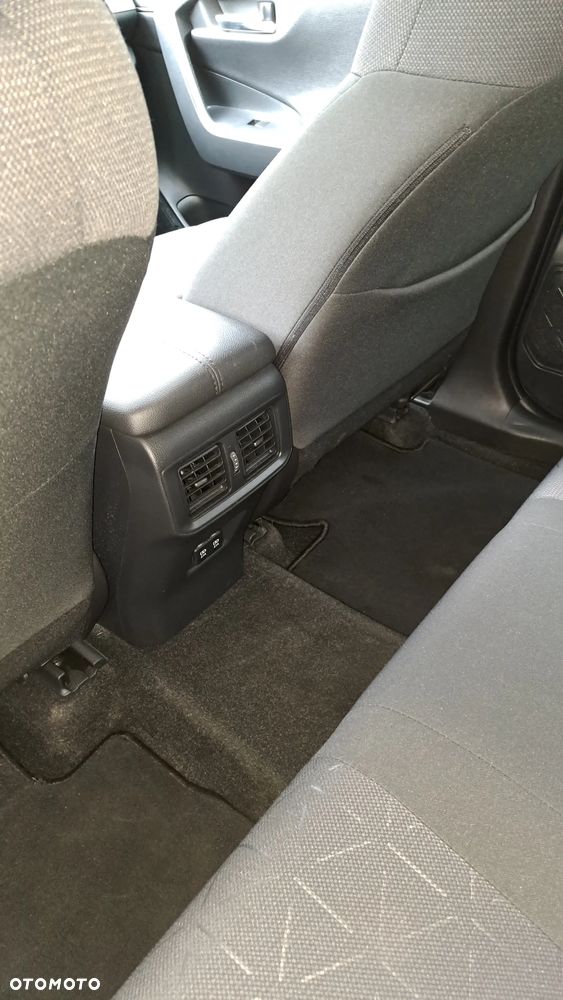 Toyota RAV4 2.0 Comfort 4x4 - 12