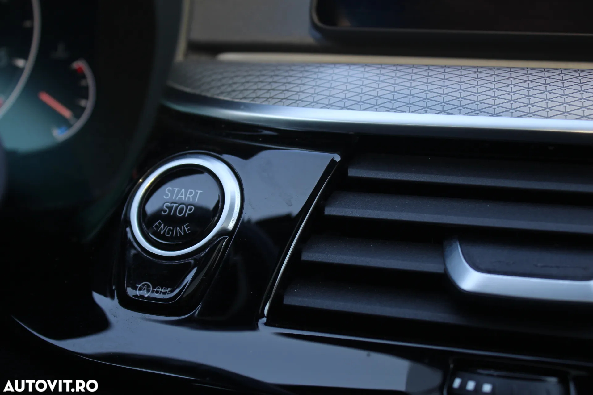 BMW Seria 5 520d Aut. M Sport Edition - 7