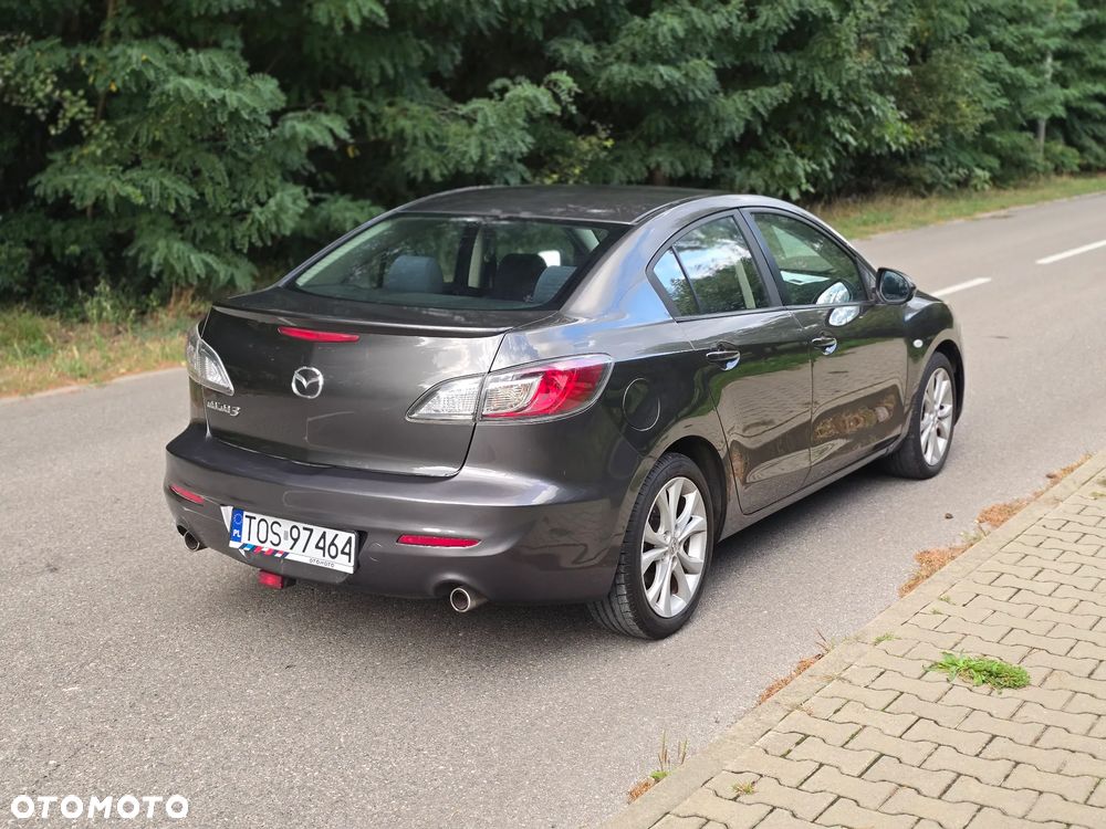 Mazda 3 - 15