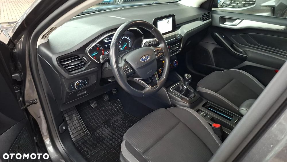 Ford Focus 1.0 EcoBoost Trend Edition - 14