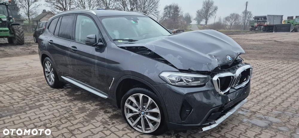 BMW X3 xDrive20d MHEV Advantage - 3