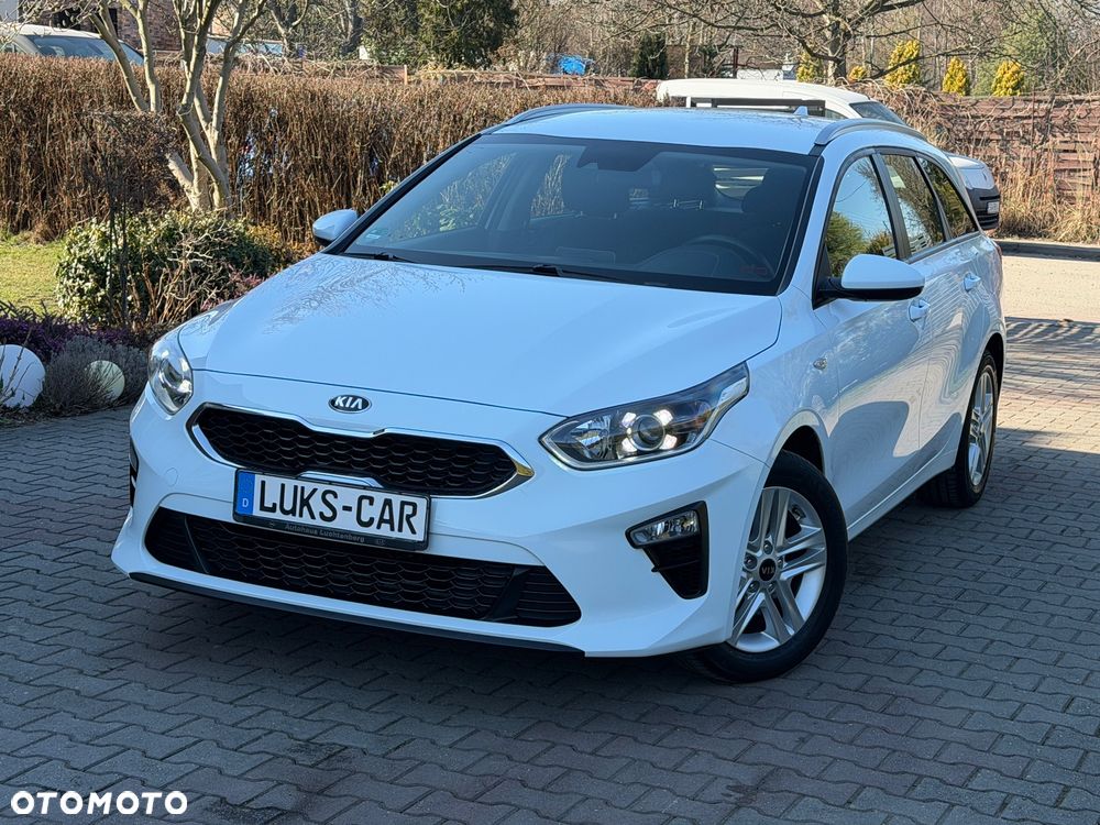 Kia Ceed 1.4 L Business Line Plus - 36